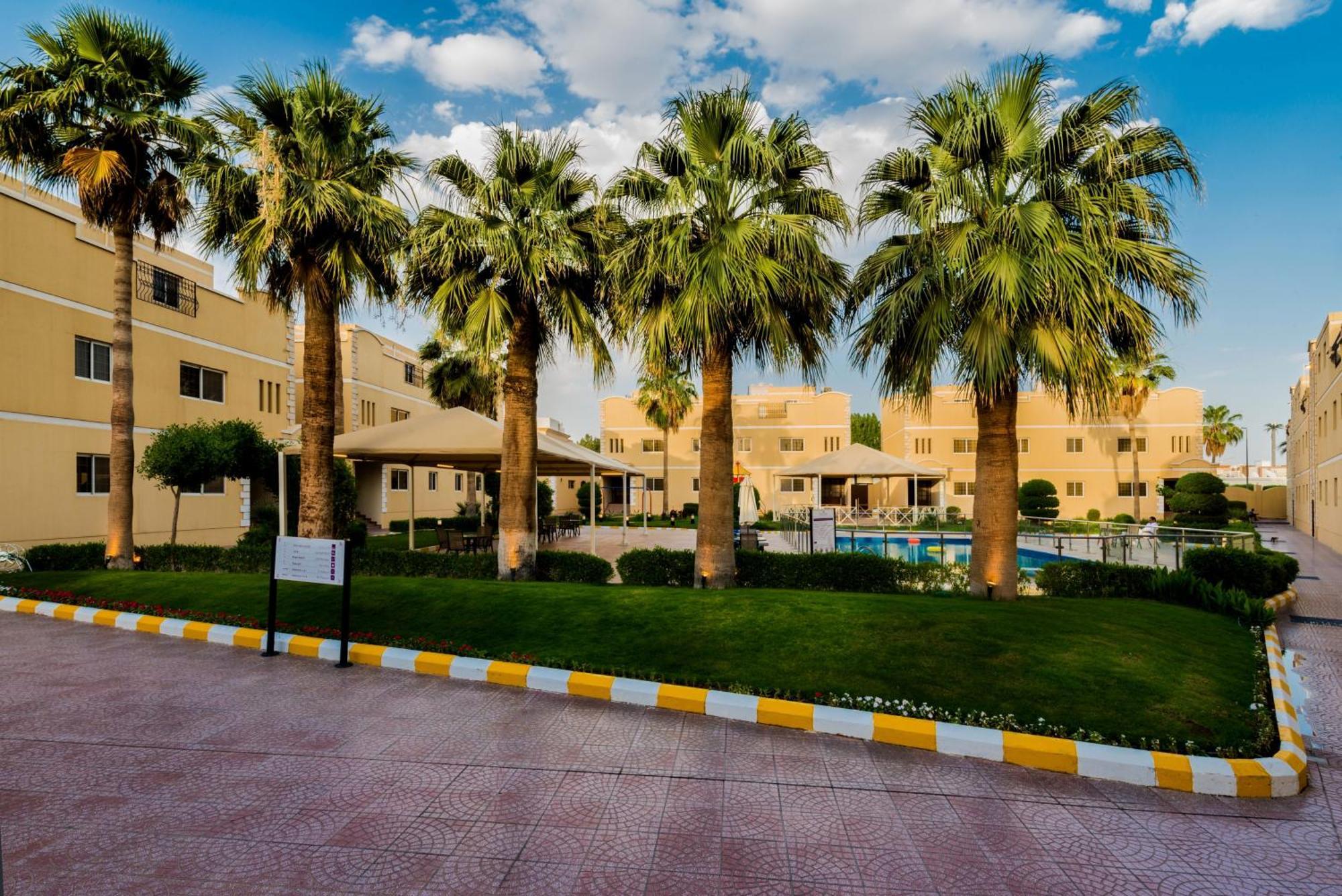 Aparthotel Boudl Al-Malaz Ar Riyad Esterno foto